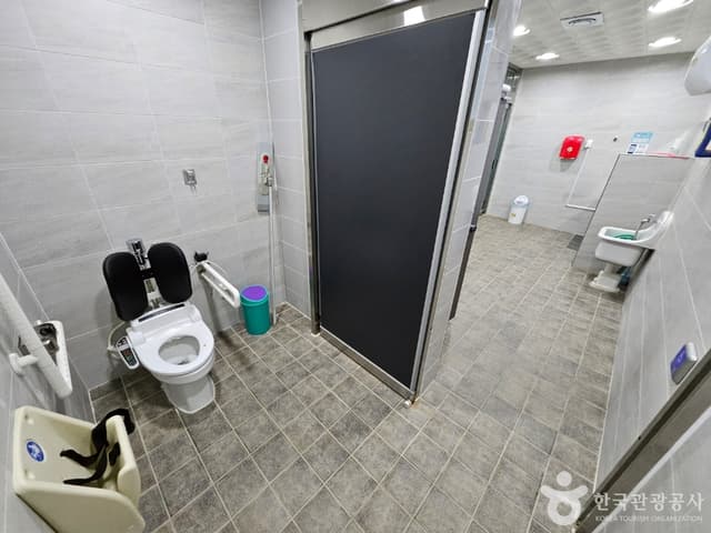 Image 9