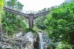 도덕산 출렁다리