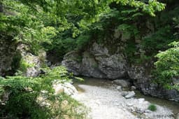 노루용추 계곡 (청송 국가지질공원)