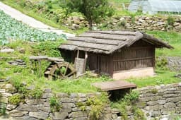 정선백전리물레방아