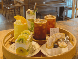 여기서 행복할 것