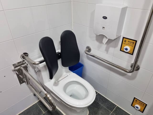 Image 12
