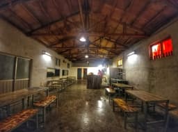 스모크하우스인구억