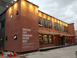 김진수로스터리카페