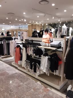 룰루레몬 롯데 본점