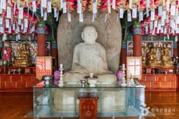 익산 연동리 석조여래좌상