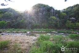 수려한 계곡에서 탁족을 즐기다