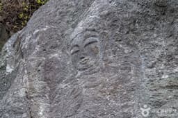 문수산마애보살상