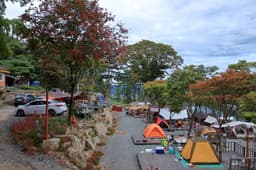 깊이울달빛캠핑장