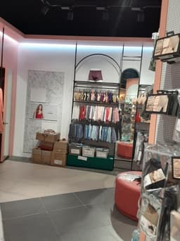 비비안 이시아폴리스