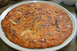 엄지척까투리할매손칼국수