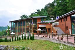 흥림산자연휴양림 (영양에코둥지)