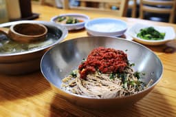 동루골막국수