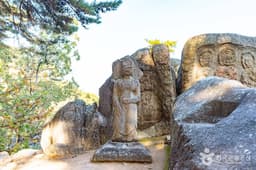 경주 남산 탑곡 마애불상군