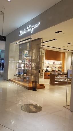 페레가모 갤러리아 타임월드점