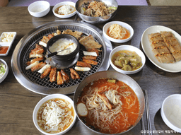 금강숯불닭갈비 메밀막국수