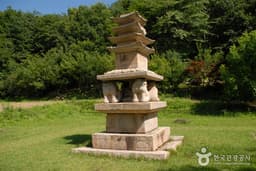 악 소리나는 험준한 월악산에 오르다