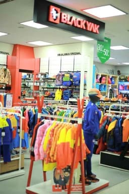 블랙야크 모다아울렛 춘천점