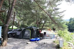 황토와통나무 캠핑장