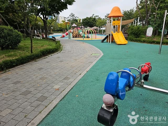Image 7