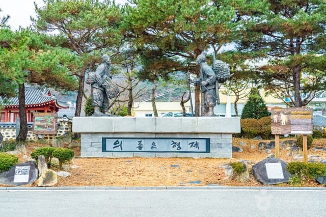 Image 0