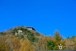 경산의 팔공산 갓바위에 오르다