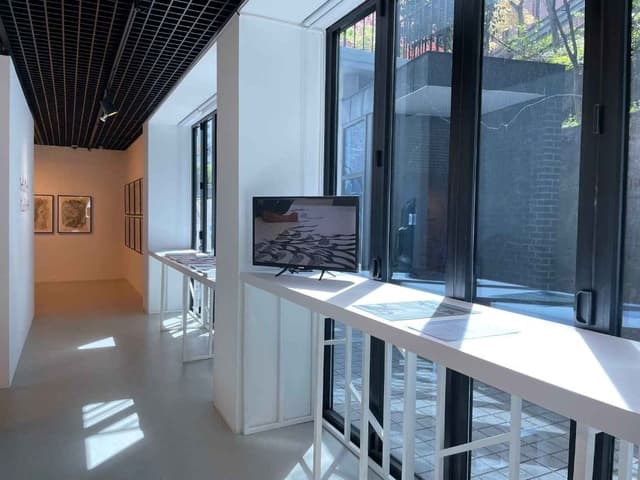 Image 10