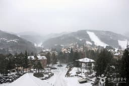 강원도의 산과 바다를 동시에 즐기는 1박 2일 코스