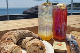 곽암아트카페갤러리