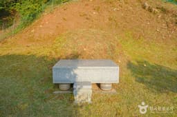 안성 남사당 바우덕이 묘