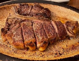 밴건디스테이크하우스