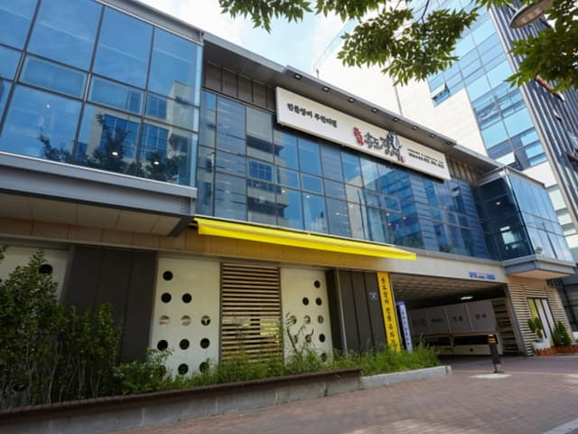 Image 0