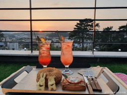 이디알베이커리카페