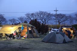 평사리공원 야영장