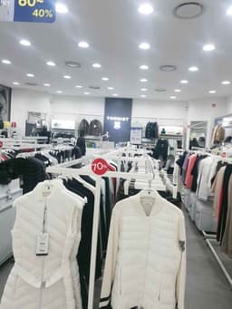 톨비스트 모다아울렛 인천점