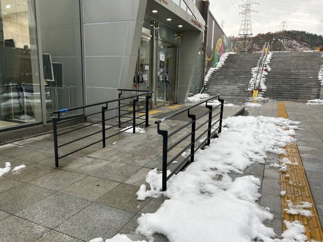 Image 18