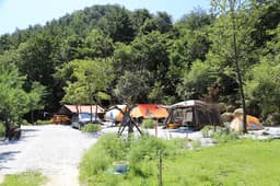 정원펜션 캠핑장