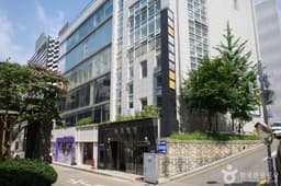 대학로자유극장