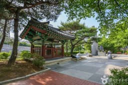 이공제비 및 군수이후범선영세불망비