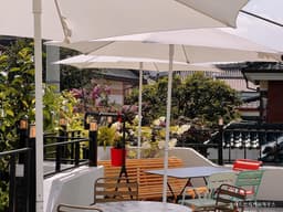 레드브릭커피하우스