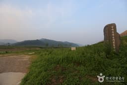 시간은 강물 따라 흐르고 이야기만 남았네 목계나루의 자취