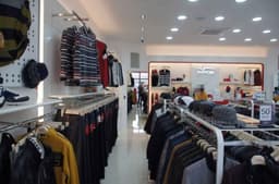 팬텀 모다아울렛 춘천점