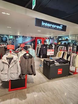 인터크루 모다 아울렛 춘천점