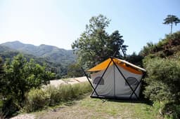 들꽃피는언덕 캠핑장