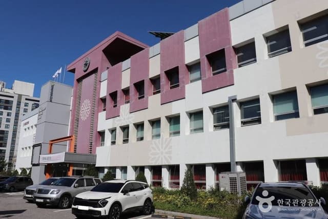 Image 12