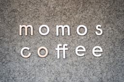 모모스 로스터리&커피바