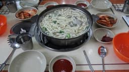 강경해물칼국수