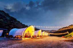 럭셔리 안성M글램핑 카라반