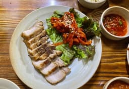 녹원쌈밥 연희점