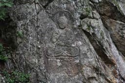 원주 흥양리 마애불좌상